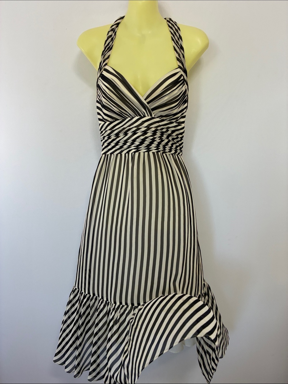 Bcbg Maxazria Y2K Silk Chiffon Halter Dress Like New Vintage Condition Sz6